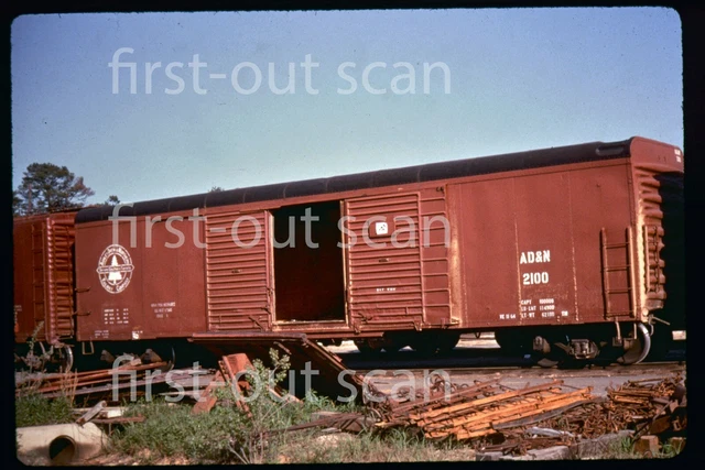 R DUPLICATE SLIDE - Ashley Drew & Northern AD&N 2100 Box Car
