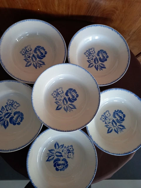 6 Assiettes Creuses En Faience De Sarreguemines / Modele Simone