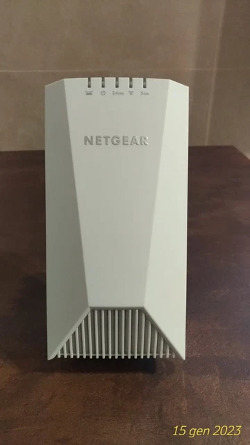 Netgear Nighthawk X4S AC2200 Tri-Band WiFi Extender con tecnologia FastLane3