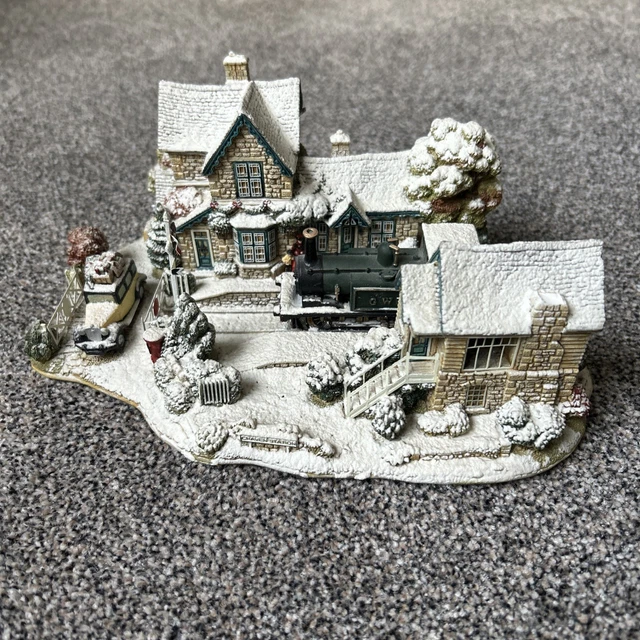 リリパットレーンGYPSY ENCAMPMENT APPLEBY FAIR LIMITED EDITION 2002 Lilliput Lane Gypsy Encampment At