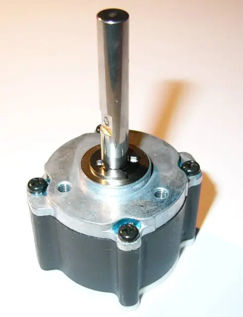 Faulhaber Precision Gearhead / Gearbox  - 68:1 Ratio - 6 mm Shaft Diameter 2