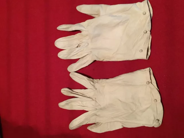 Gants Vintage Femme En Cuir Et Petites Perles Crème/Blanc Anciens - 20 Cm