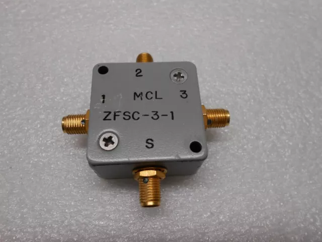 MINI CIRCUITS  MCL ZFSC-3-1, 3 WAY POWER DIVIDER, 1-500 MHz, 50 OHM, SMA