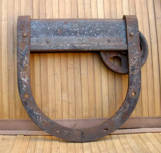 Vintage Barn Door Hanger Slider Pulley Antique Rusty Cast Iron Horseshoe Roller