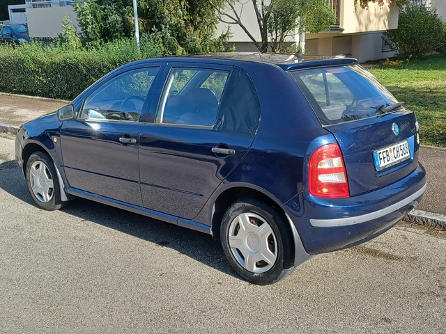 Skoda Fabia 1.4 16V - Bj. 2003 - TÜV 1/2025 Skoda Fabia 1.4 16V - Bj. 2003 - TÜV 1/2025