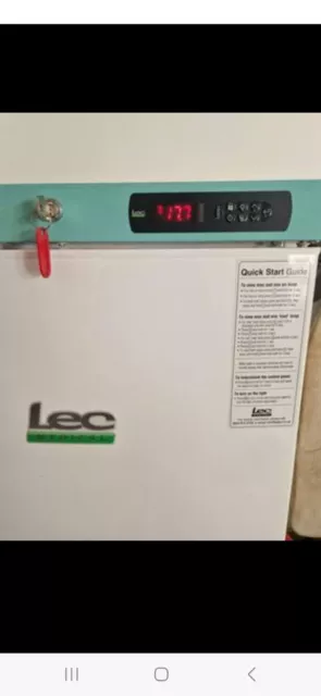 Medical Fridge (Lec) Lockable & Temperature Display