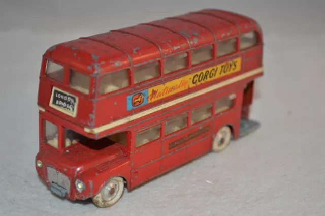 Corgi Toys 468 London Transport Route Master double decker