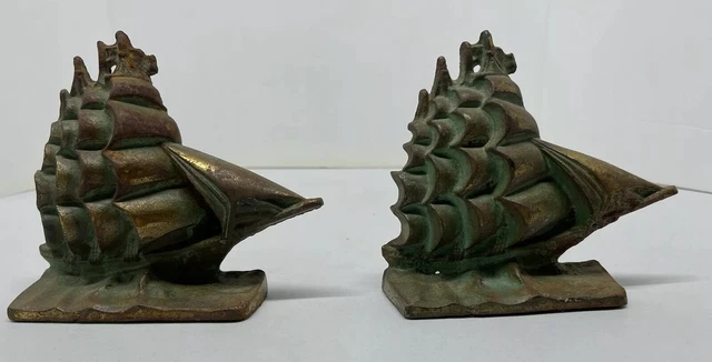 Vtg Pair Cast Iron Bronzed Clipper/Ship Bookends Nautical 6” Patina Felt Bottom
