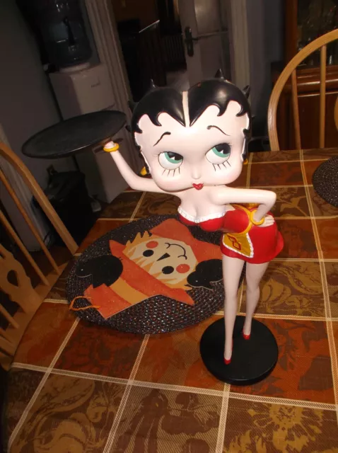 Vintage Betty Boop in a red dress, Waitress statue  17 inches tall 2002