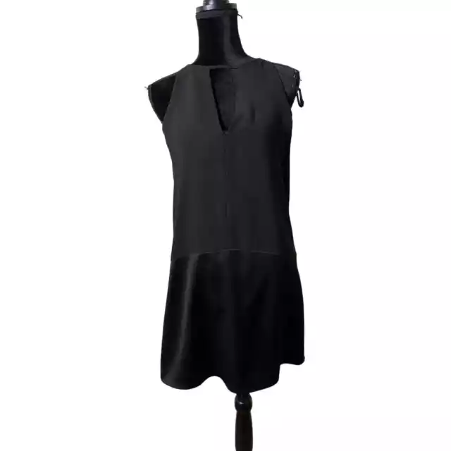 Parker Black V-Neck V-Back Sleeveless Satin Border Dress Sz XS