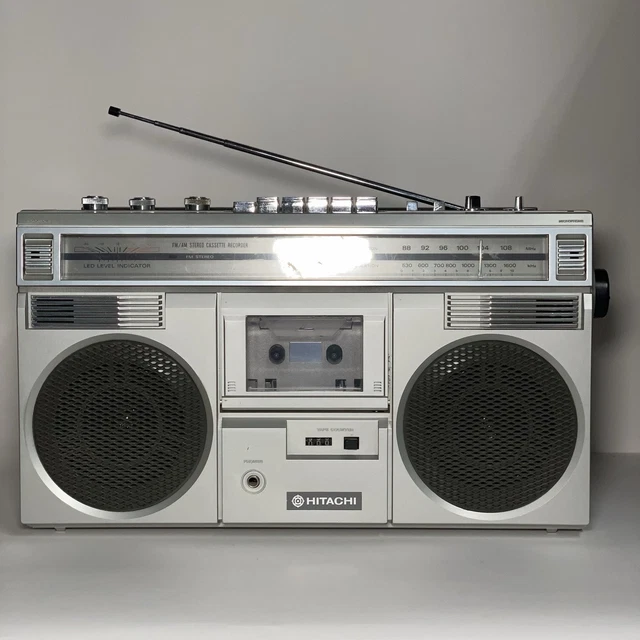 HITACHI TRK-7620 HC 3 Band Radio Cassette Boombox Super Bass
