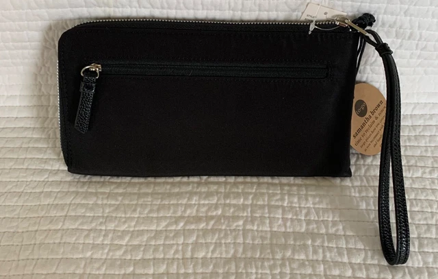 Samantha Brown To-Go Travel Wristlet Black
