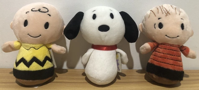 Hallmark Itty Bitty's Peanuts Charlie Brown Linus & Snoopy Plush Stuffed Toys