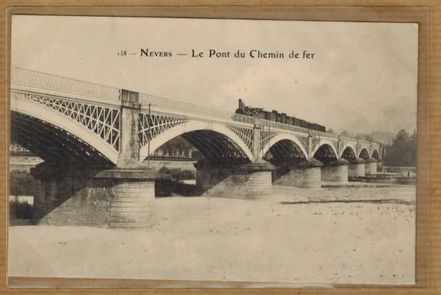 Cpa Nevers - le pont du chemin de fer avec train wn0664