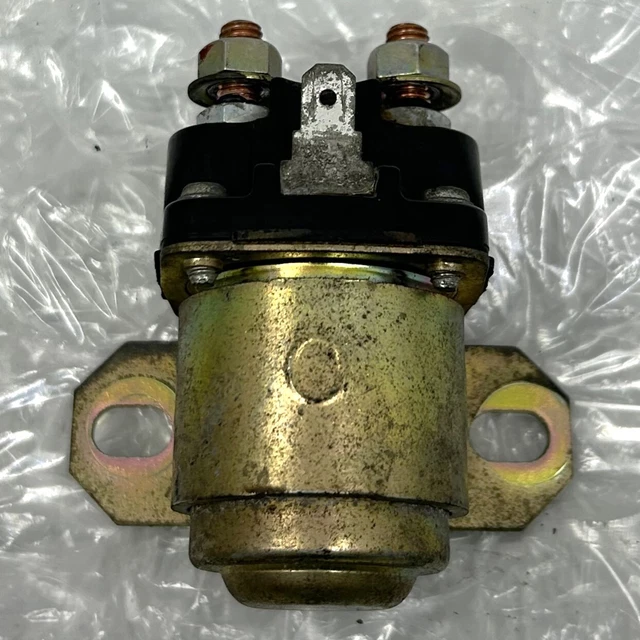 GLOW PLUG CONTROL Relay Mitsubishi Pajero V26C Mk2 2.8T £30.00