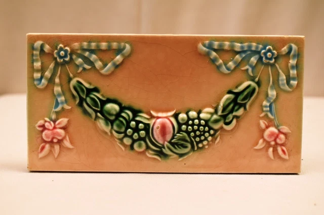 Antique Border Tile Japan Majolica Art Nouveau Festoon Garland Flower Saji "051