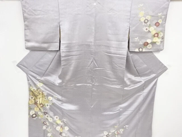 45027# Japanese Kimono / Antique Kimono / Embroidery / Carriage & Kiku