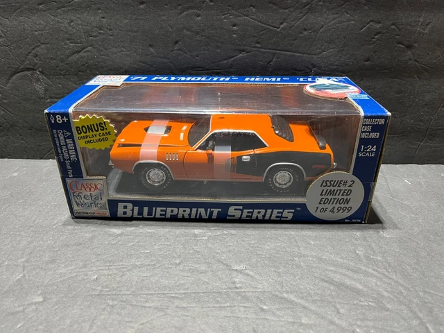 Classic Metal  Works 1971 Plymouth HEMI CUDA Hardtop Vitamin  C Orange 1/24 NIB