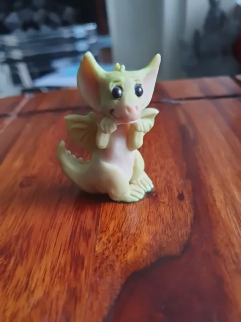 The Whimsical World of Pocket Dragons figurine 'Tag-a-long' By Real Musgrave
