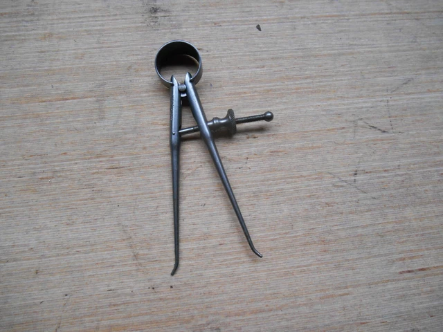 Brown & Sharpe No. 802 3" inside calipers