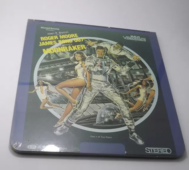 Sealed Vintage James Bond 007 Moonraker CED VideoDisc Disc set  Part 1 & 2