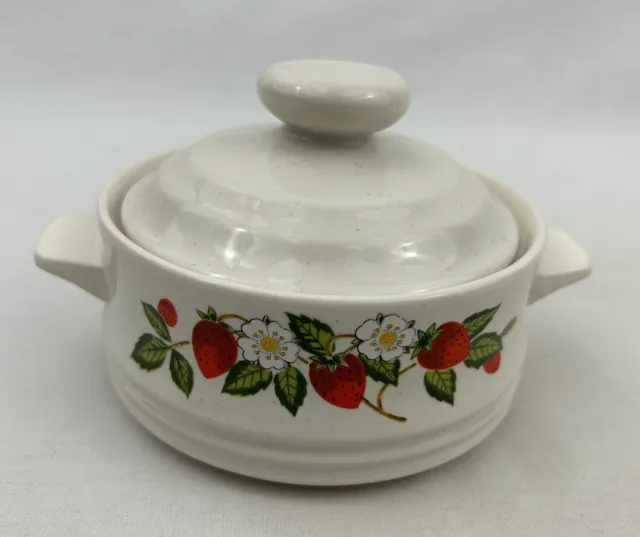 Vintage SHEFFIELD Strawberries ‘N Cream Stoneware Sugar Bowl Lidded Casserole