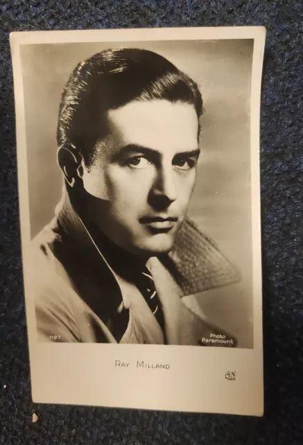 RAY MILLAND vintage French  postcard 1940s Hollywood star actor