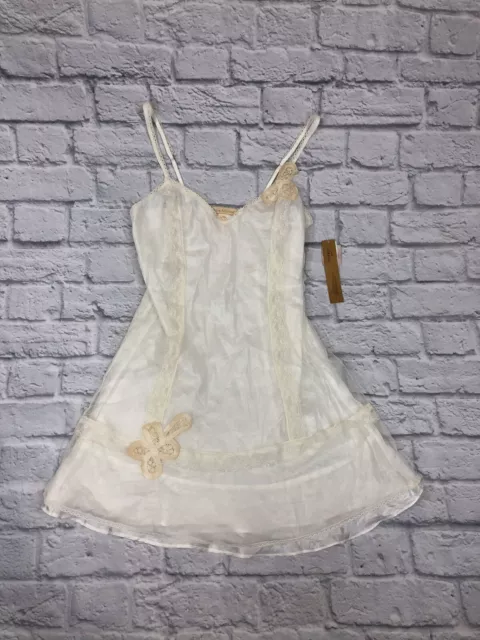 NWT Flora Nikrooz size S Ivory Lace Chemise Lingerie Night **