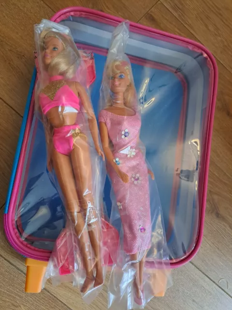 Barbie mattel suitcase on wheels with barbie dolls playset unisex kids vintage