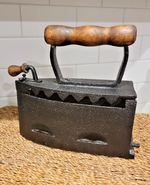 &RARE& ANTIQUE LARGE Heavy CastIron Coal Iron Wood HandleWood Swing