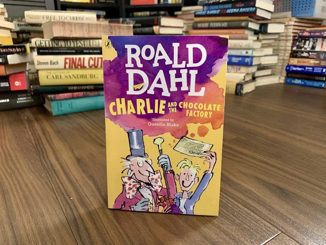 CHARLIE AND THE Chocolate Factory by Roald Dahl (Puffin Books Paperback ...