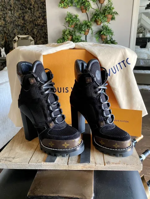 Louis Vuitton Star trail ankle boot Black Leather ref.88372 - Joli Closet