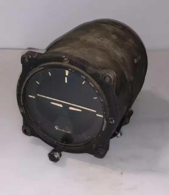 WW2 Military GYRO Horizon Indicator Beechcraft 646040 Garwin Sperry BMD 1001