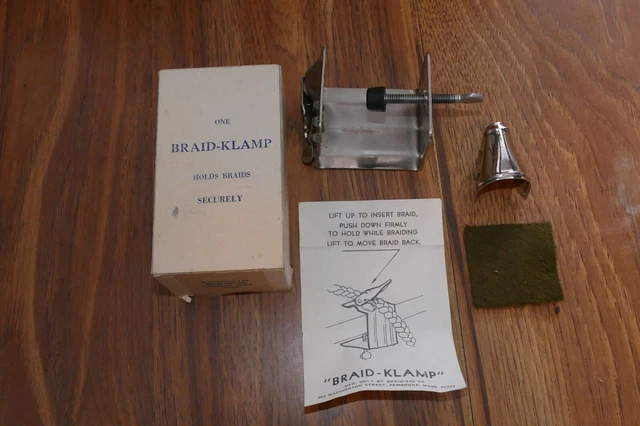 Abrazadera trenzadera vintage para hacer alfombras trenzadas en caja EE. UU.