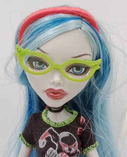 Monster High Doll Ghoulia Yelps Basic 1st Wave Rare Deadfast Comic Book Club 2