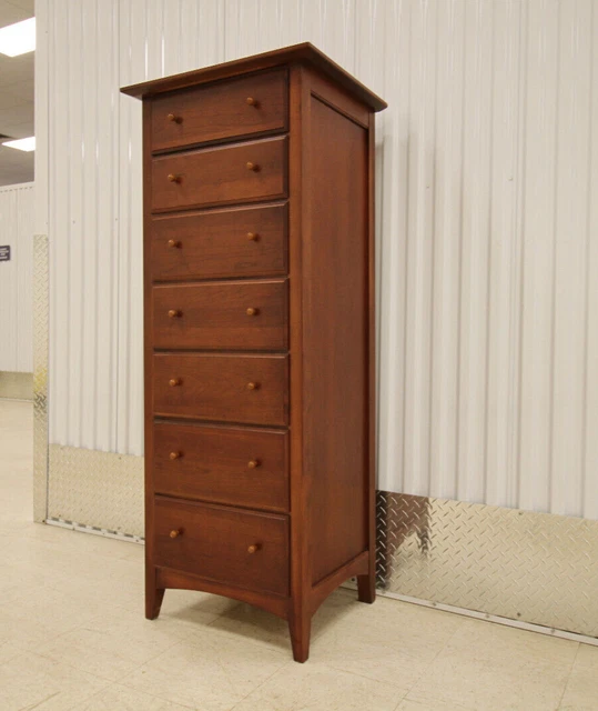 Thomasville Impessions Cherry 7 Drawer Lingerie Chest Thomasville Impessions Cherry 7 Drawer Lingerie Chest