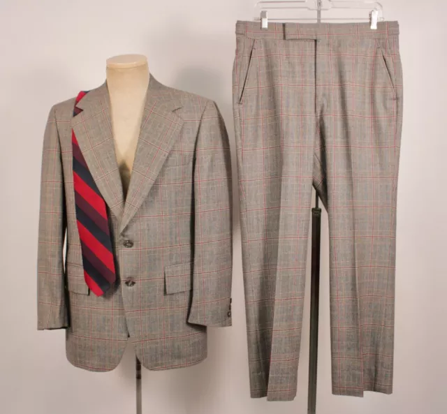 Mens VTG 70s 2 PC Grey & Red Plaid Fine Wool Suit W Tie Sz M  1970s
