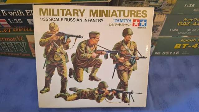 Tamiya 1/35  Wwii Russian Soviet  Infantry .