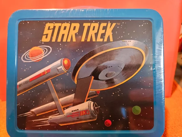 1999 Unopened Star Trek Hallmark Lunch Box