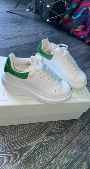 Alexander mcqueen trainers online junior