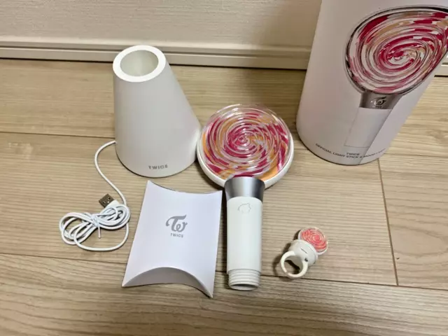 Pre-Owned TWICE CANDY BOMB penlight Live Goods 2019 from Japan 3