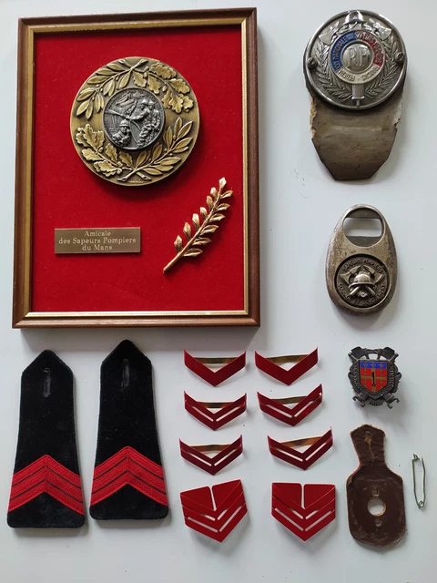 Lot De 12 Badges épingles URSS Donetsk - Ville Ukrainienne Donbass - Vintage