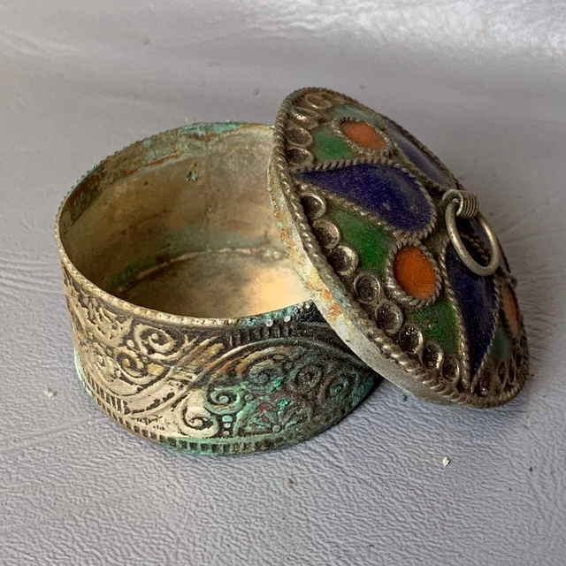 Very Rare Ancient Viking Silvered Old Burmese Betel Box Brass Multicolor Stones