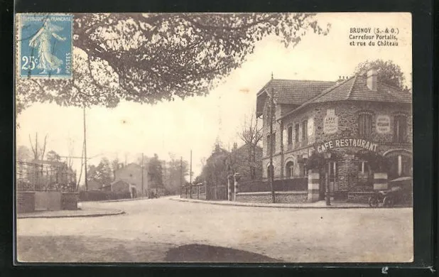 CPA Brunoy, Carrefour Portalis et rue du Chateau 1925