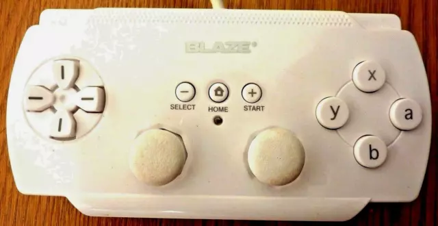 Blaze Wii Classic Wired Pad Controller for Nintendo Wii