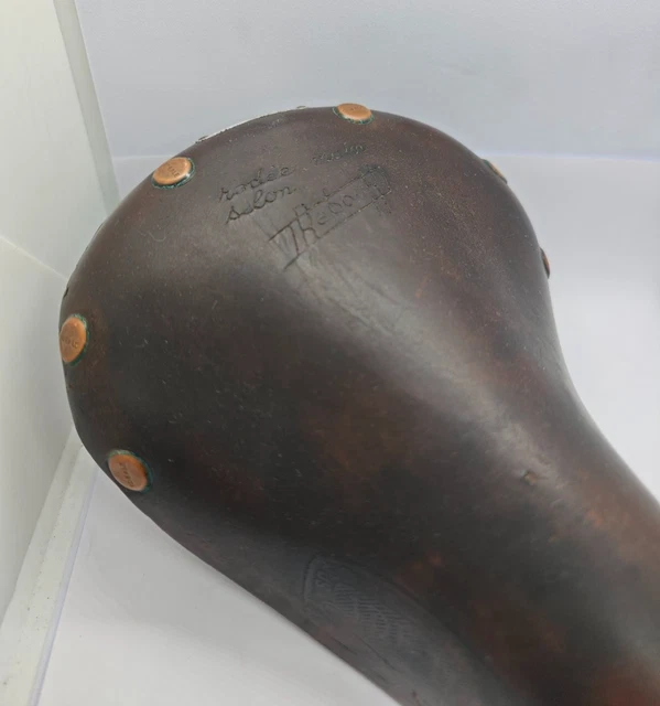 Selle De Vélo IDEALE En Cuir Des Années 1920-1930 - Longueur 28 Cm, Type Course, Occasion