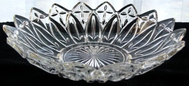 Indiana Federal Glass Clear # 2829 Petal 10 1/4" Bowl