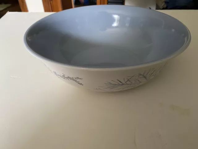 Pfaltzgraff Winter Frost 10 1/2 in bowl very good condition Pfaltzgraff Winter Frost 10 1/2 in bowl very good condition