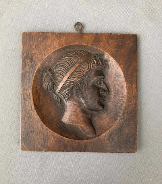 Carved wooden panel, Medallion, Face in profile, Late 19th or early 20th century
