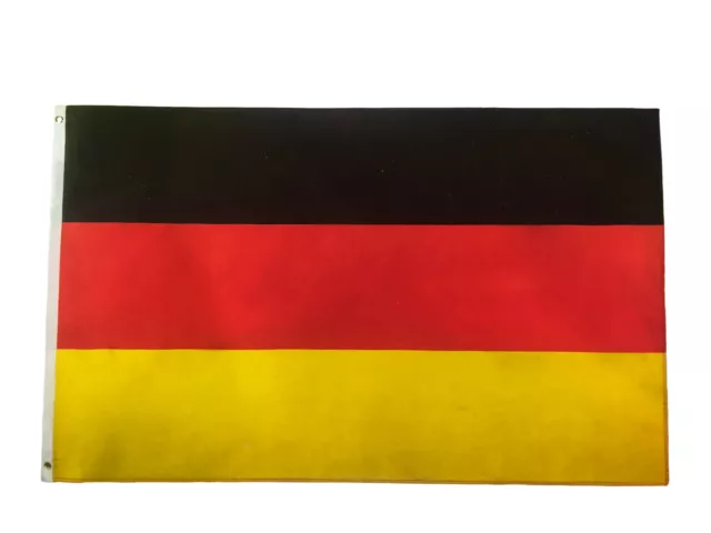 Deutschland Fahne mit Ösen 90 x 150 cm doppelt umnäht Flagge Hissflagge WM EM